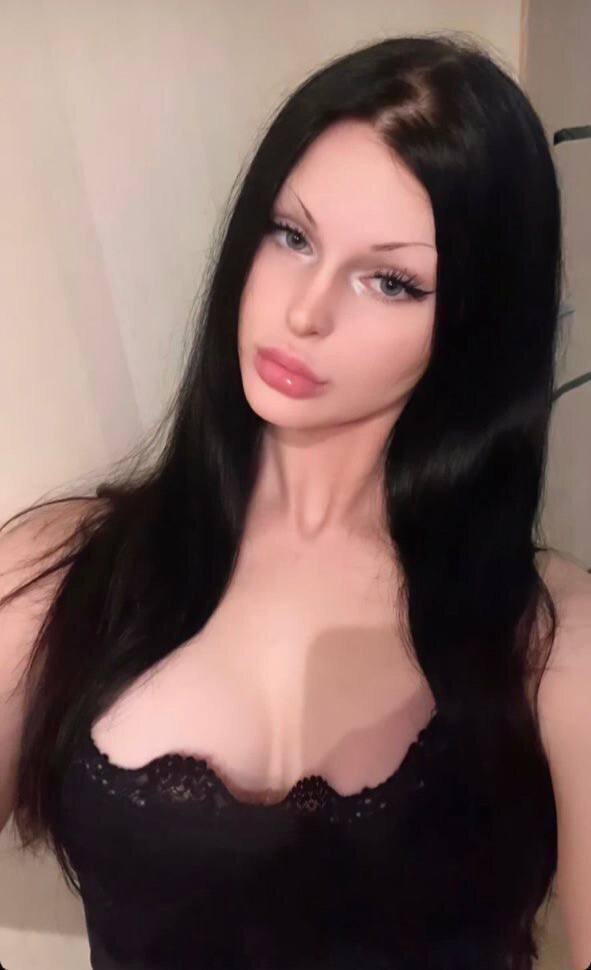 Слив фото и видео бывших девушек, содержанок.