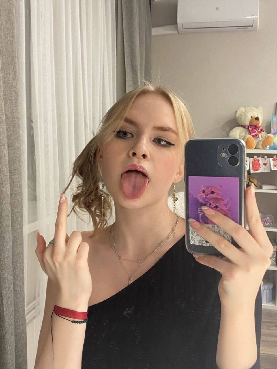 ПОЛУНОЧНЫЕ СЛИВЫ: 18+ ИЗ ГЛУБИН ТГК 🌙